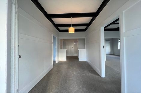 Photo of property in 22 Walker Road, Point Chevalier, Auckland, 1022