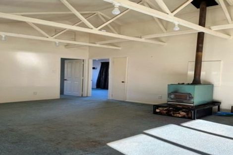 Photo of property in 21 Broadway, Mangaweka, 4797