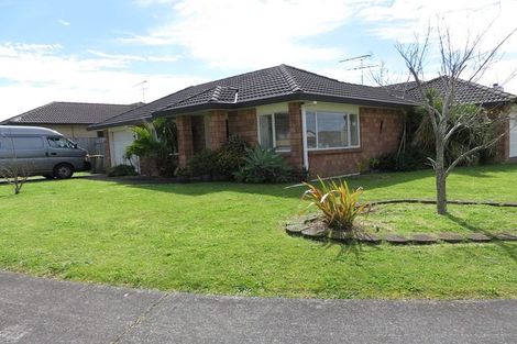 Photo of property in 12 Belcoo Crescent, East Tamaki, Auckland, 2013