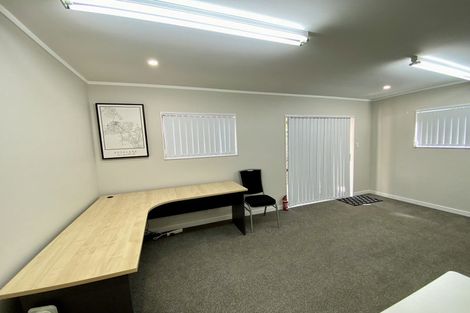 Photo of property in 299 Hobsonville Road, Hobsonville, Auckland, 0618