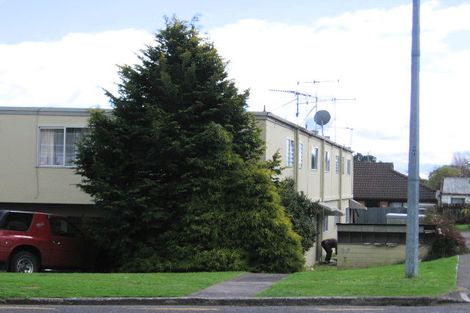 Photo of property in 7/37 Mclean Street, Tauranga, 3110