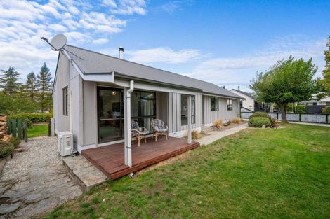 Photo of property in 19 Linrosa Place, Cromwell, 9310