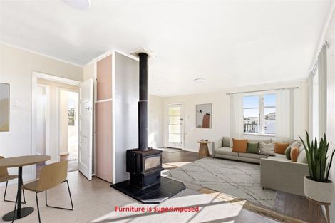 Photo of property in 89 Russell Street, Westport, 7825