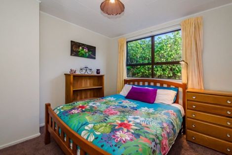 Photo of property in 70 Belvedere Avenue, Waikanae, 5036