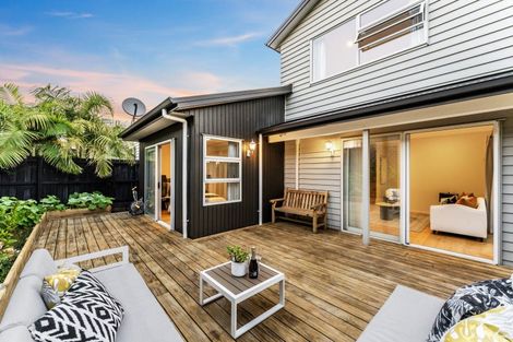 Photo of property in 7 Waiarohia Place, Hobsonville, Auckland, 0616