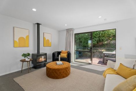 Photo of property in Arno Apartment, 6/8 Mckerrow Place, Sunshine Bay, Queenstown, 9300