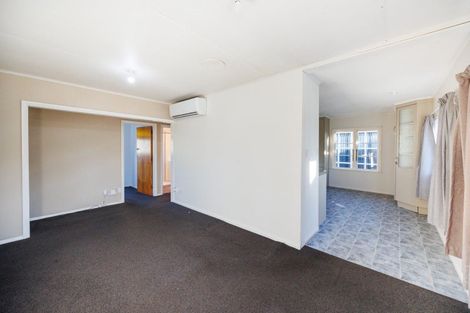 Photo of property in 16 Queen Street, Feilding, 4702