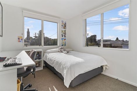 Photo of property in 28 Kotuku Street, Te Atatu Peninsula, Auckland, 0610