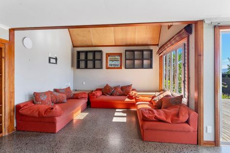 Photo of property in 13 Rodney Avenue, Te Horo Beach, Otaki, 5581