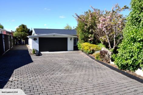 Photo of property in 12 Gunns Crescent, Cashmere, Christchurch, 8022