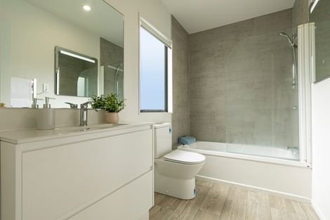 Photo of property in 35 Rakich Place, Henderson, Auckland, 0612