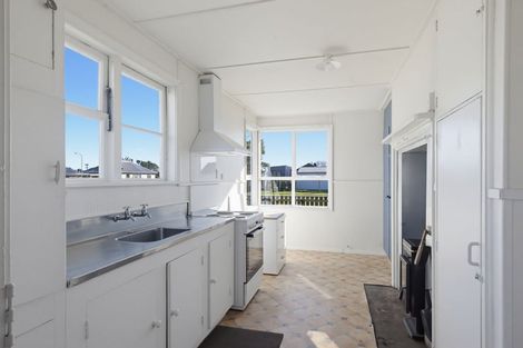 Photo of property in 2 Gothard Place, Westport, 7825