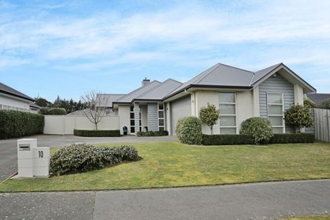 Photo of property in 10 Northside Drive, Waikiwi, Invercargill, 9810