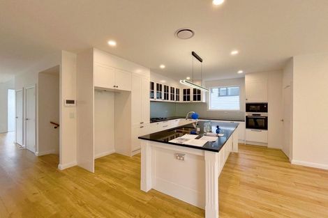 Photo of property in 30 Kenmure Avenue, Forrest Hill, Auckland, 0620