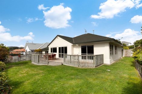 Photo of property in 53 Joseph Banks Drive, Whitby, Porirua, 5024