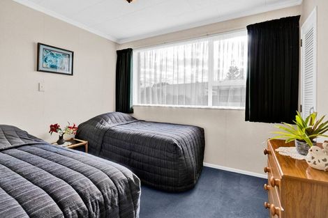 Photo of property in 17 Smeaton Road, Bell Block, New Plymouth, 4312