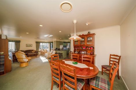 Photo of property in 190 Glover Road, Hawera, 4610