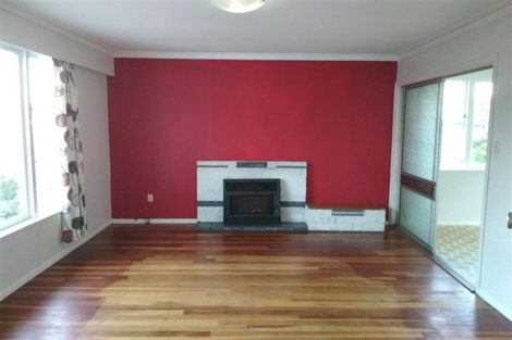 Photo of property in 55 Batchelor Street, Newlands, Wellington, 6037