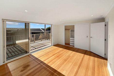 Photo of property in 832 Whangaparaoa Road, Manly, Whangaparaoa, 0930