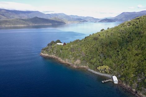 Photo of property in Ngatawheta Point, Torea Bay, Marlborough Sounds, 7282