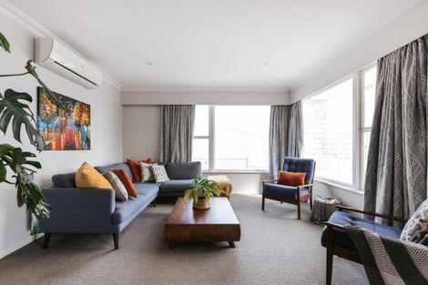 Photo of property in 7 Ngahere Street, Otumoetai, Tauranga, 3110