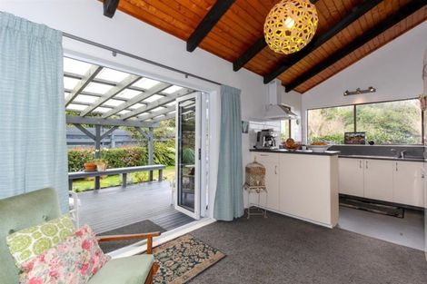 Photo of property in 121 Poplar Grove, Whalers Gate, New Plymouth, 4310