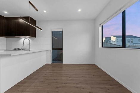 Photo of property in 55 Kairakau Street, Papakura, 2110