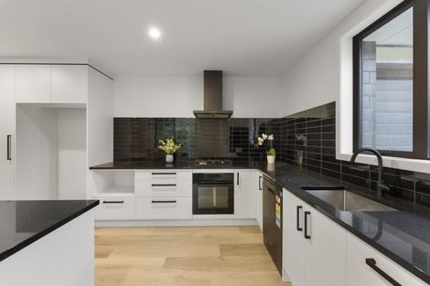 Photo of property in 157b Plateau Road, Te Marua, Upper Hutt, 5018