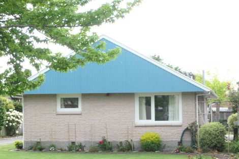 Photo of property in 188 Grimseys Road, Redwood, Christchurch, 8051