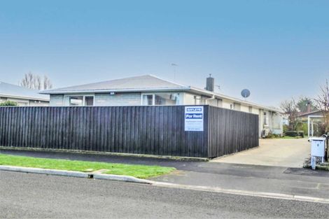 Photo of property in 2/8 Arawa Street, Shirley, Christchurch, 8013
