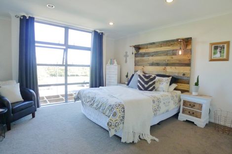 Photo of property in 11 Kauri Drive, Takanini, 2112