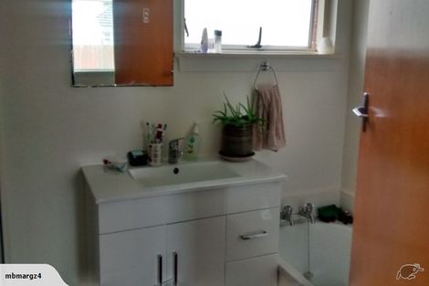 Photo of property in 2/294a Westminster Street, Mairehau, Christchurch, 8013