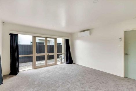 Photo of property in 4/17 Longley Place, Addington, Christchurch, 8024