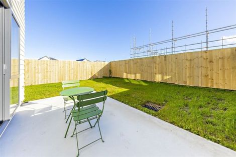 Photo of property in 16 Bellbird Street, Papakura, 2110
