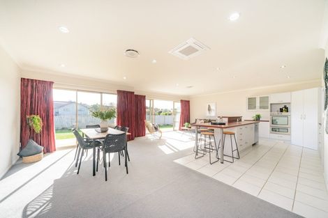 Photo of property in 26 Stonebridge Heights, Feilding, 4702