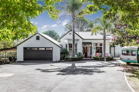 Photo of property in 300 Paremoremo Road, Paremoremo, Auckland, 0632