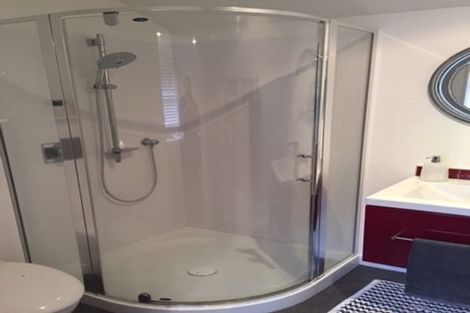 Photo of property in 56 Glen Road, Kelburn, Wellington, 6012