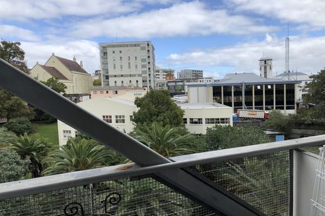 Photo of property in Scotia Tower Apartments, 9b/8 Scotia Place, Auckland Central, Auckland, 1010