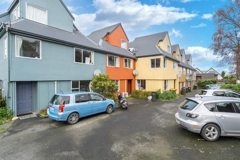 Photo of property in 31f Duke Street, North Dunedin, Dunedin, 9016