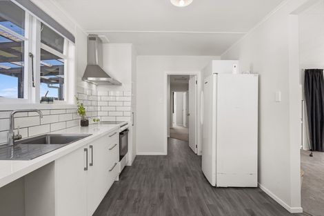 Photo of property in 229 Balmoral Drive, Tokoroa, 3420