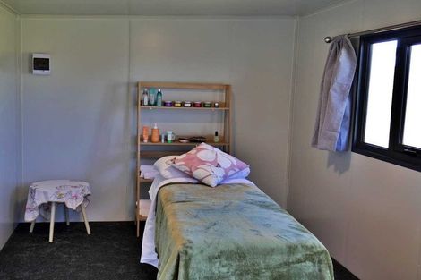 Photo of property in 690 Grove Road, Karamu, Hamilton, 3285