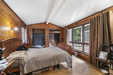 Photo of property in 130 Opanuku Road, Henderson Valley, Auckland, 0612