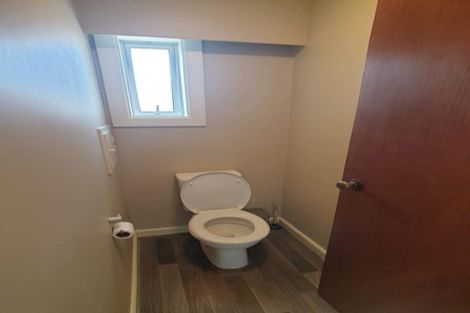 Photo of property in 37 Acacia Avenue, Upper Riccarton, Christchurch, 8041