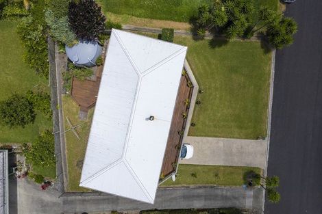 Photo of property in 1 Pohutukawa Drive, Cable Bay, 0420