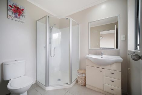 Photo of property in 26 Willow Camp Road, Takanini, 2112