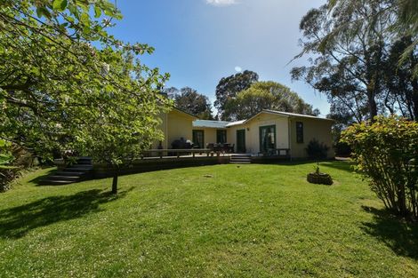 Photo of property in 1049 Longbush Road, Longbush, Masterton, 5884