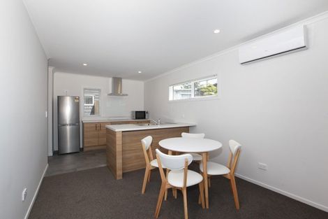 Photo of property in 2/7 Burrows Place, Frankton, Hamilton, 3204