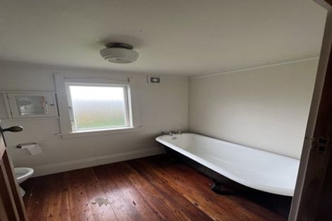 Photo of property in 11 Rolleston Street, Mount Cook, Wellington, 6021