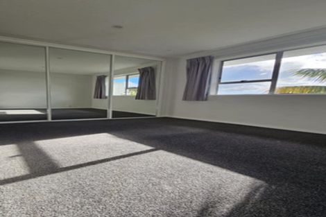 Photo of property in 2/25 Moire Road, Massey, Auckland, 0614