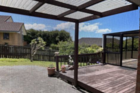 Photo of property in 69 Oliver Road, Eastern Beach, Auckland, 2012